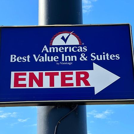Americas Best Value Inn And Suites Groves Zewnętrze zdjęcie