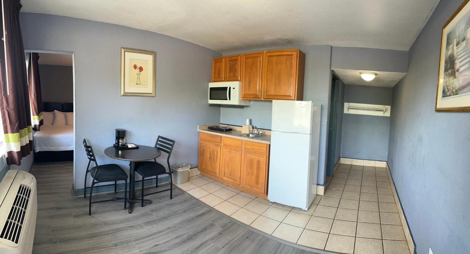 Americas Best Value Inn And Suites Groves Zewnętrze zdjęcie
